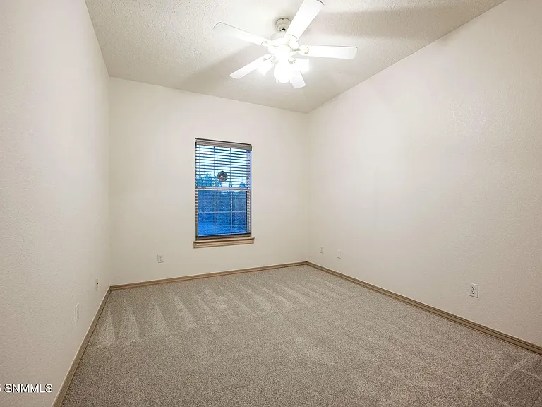 4406 Echo Canyon Rd — Photo 17