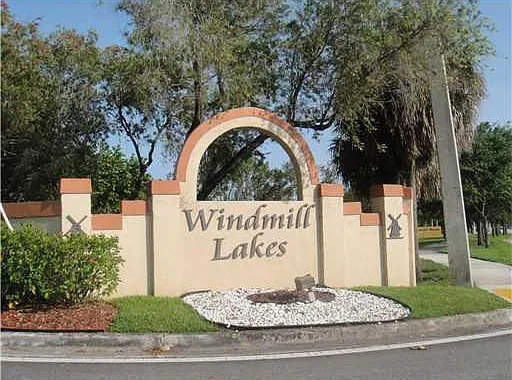 3 bed, 2.0 bath, 1125 sqft, $2,600 — Photo 1