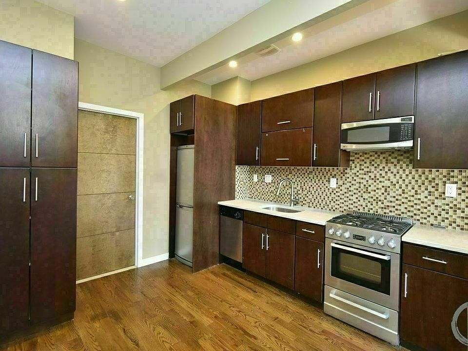 1st image of 2586 Bedford Ave #3E