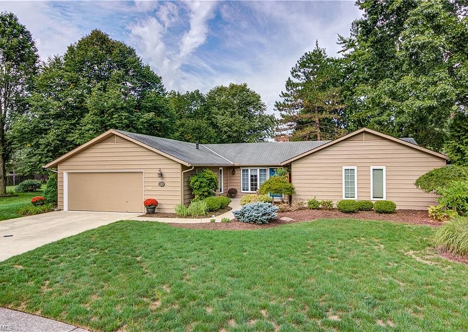 1st image of 510 Lyme Cir