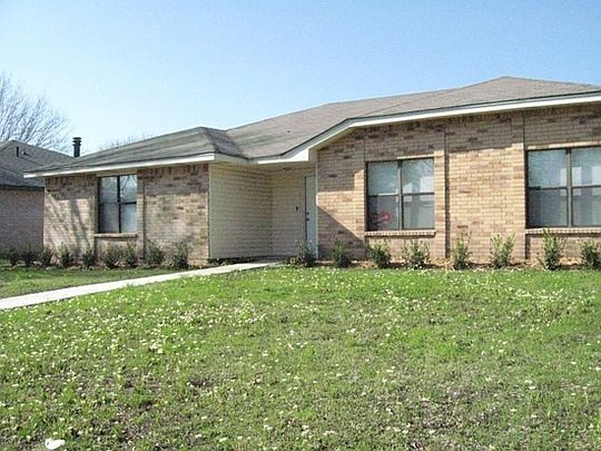 1st image of 1305 Ellington Dr