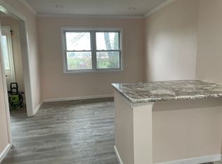 2037 Beech Ln, Bensalem, PA