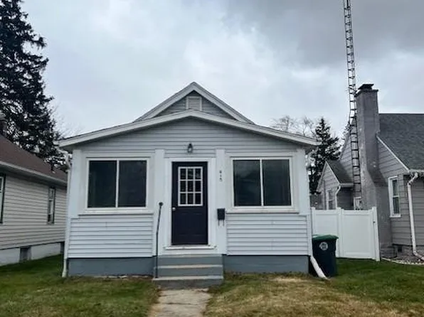815 Lake St, Hobart, IN 46342