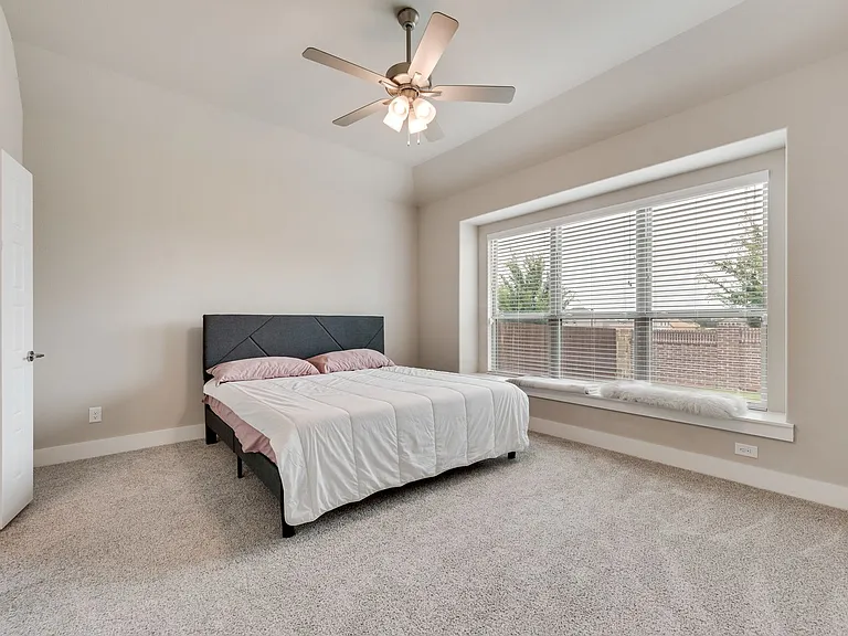 5016 De Berry Ln — Photo 10