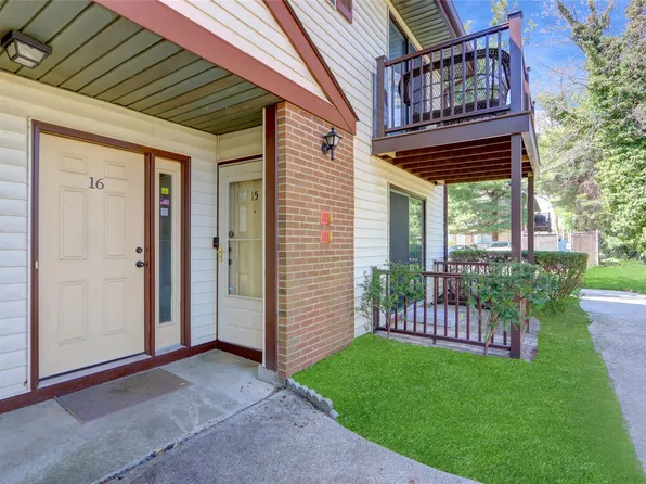 615 Broadway #15, Amityville, NY 11701