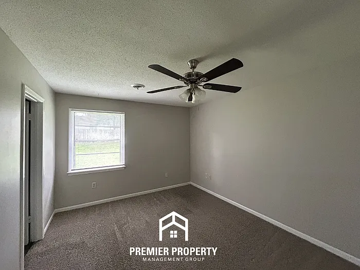 970 Millcreek Pl — Photo 10