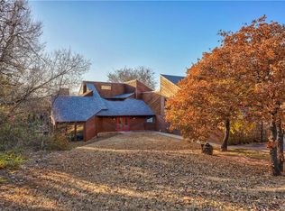 2017 Red Bud Pl, Edmond, OK 73013