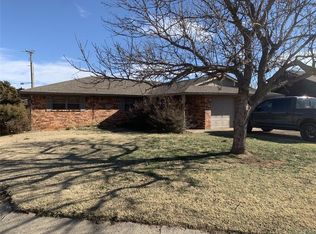 1401 N Sherry Ct, Elk City, OK 73644
