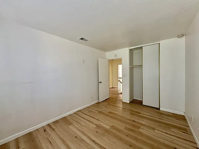 2344 Langhorn St — Photo 16