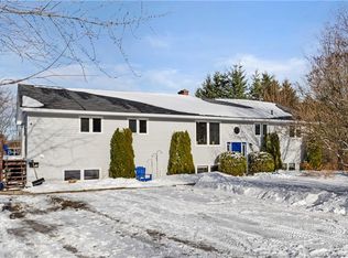 16 Baker Brook Ct, New Maryland, NB E3C 1B4