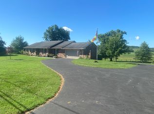 4705 Glasgow Rd, Burkesville, KY 42717