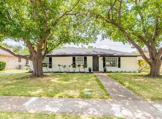 3702 W Rochelle Rd, Irving, TX 75062