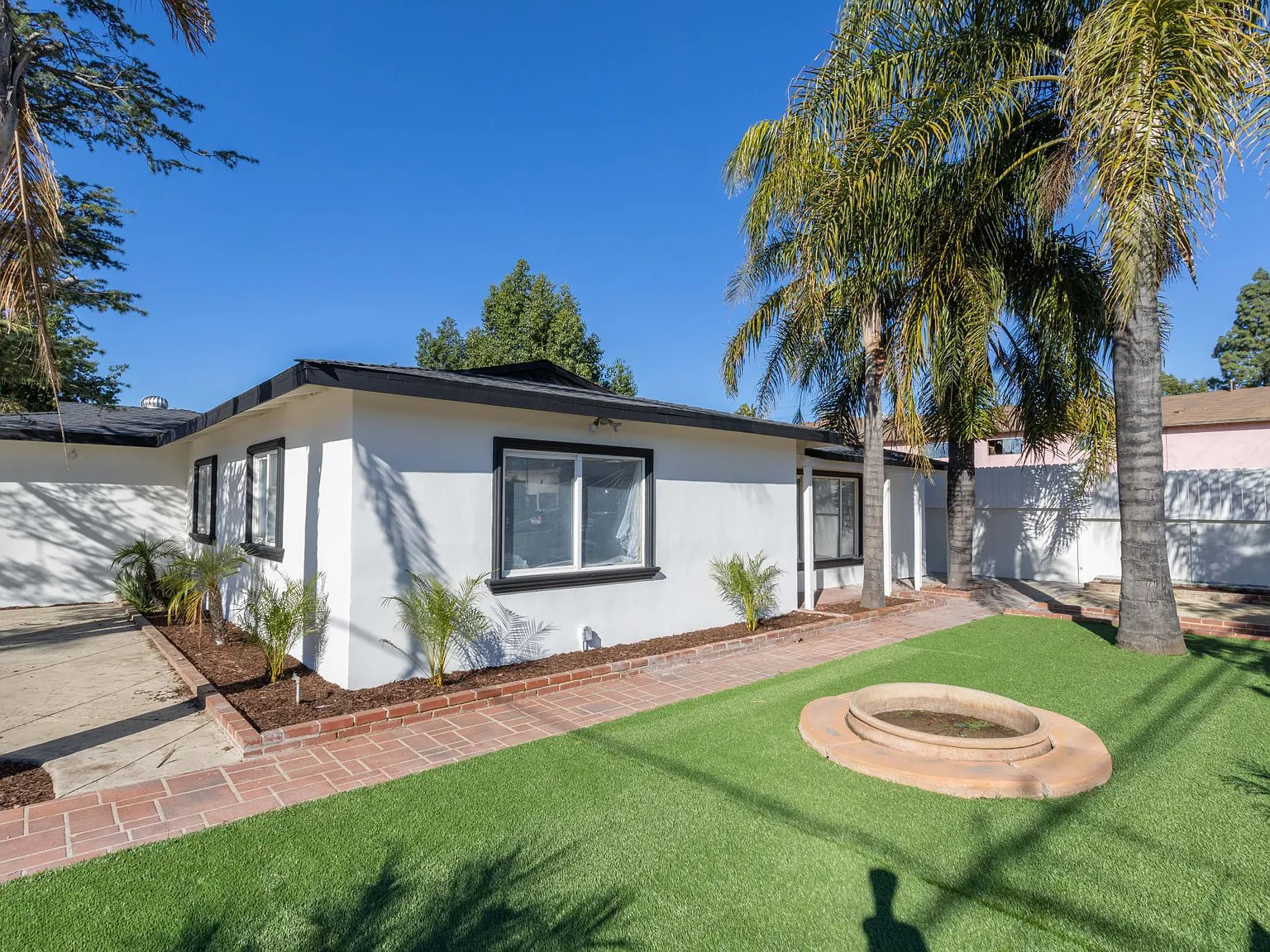 12675 Pierce St — Photo 4