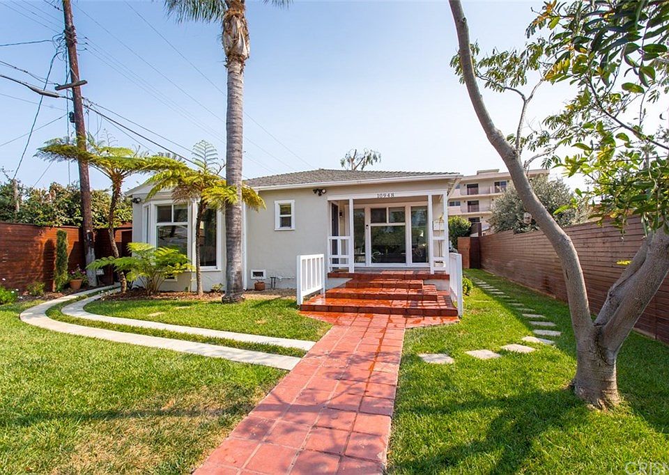 1st image of 10948 Coventry Pl