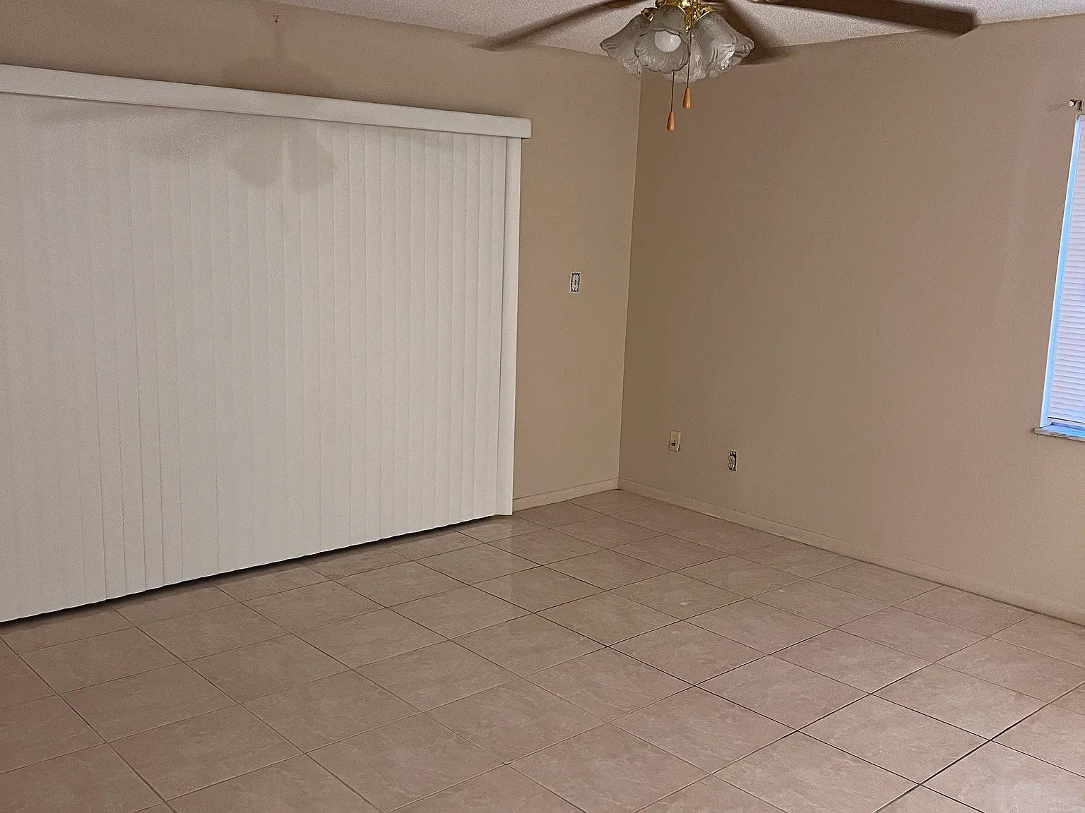 2 bed, 1160 sqft, $2,000 — Photo 2