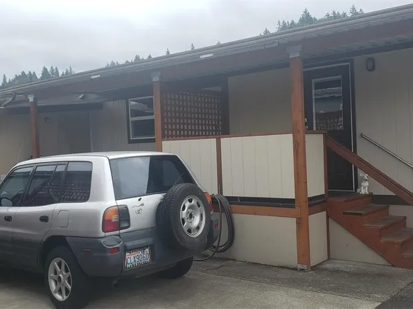 15268 Pine Drive, Renton, WA 98058