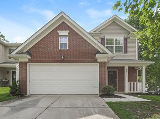 802 Rook Rd, Charlotte, NC 28216