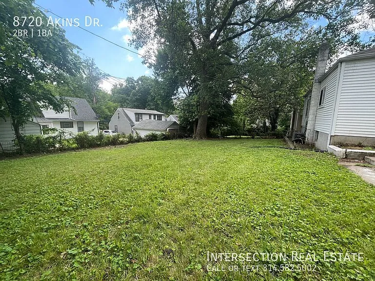 8720 Akins Dr — Photo 14