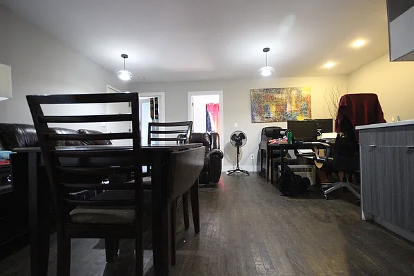 Rented by Nooklyn NYC LLC | media 3