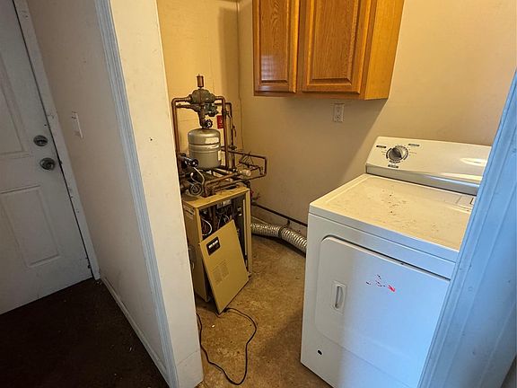 5th image of 99-77 163rd Road