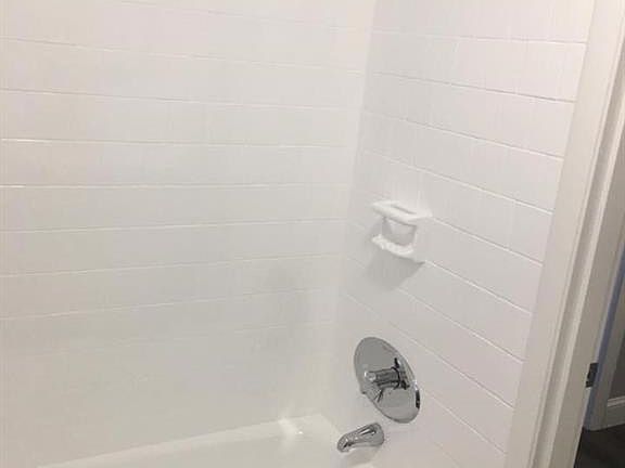 5th image of 26 Cleveland St