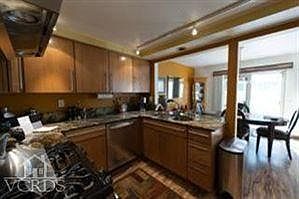 5th image of 823 Murdoch Ln
