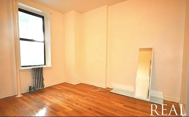 Rented by REAL New York | media 15