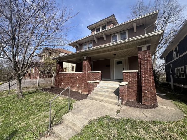 3671 Birchwood Ave