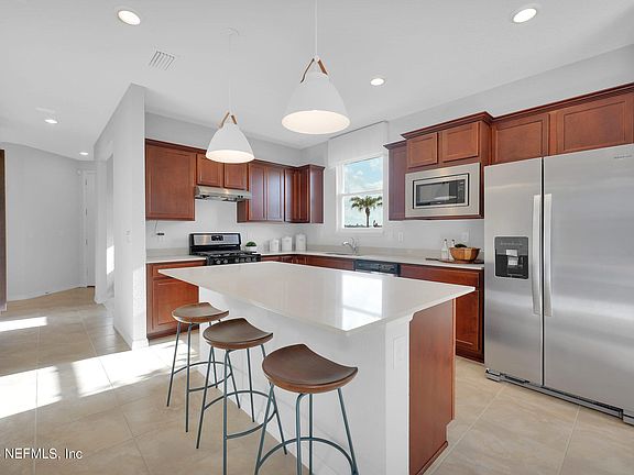 4th image of 11245 CITY FRONT Drive