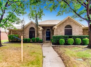 721 Summit Rdg, Lewisville, TX 75077