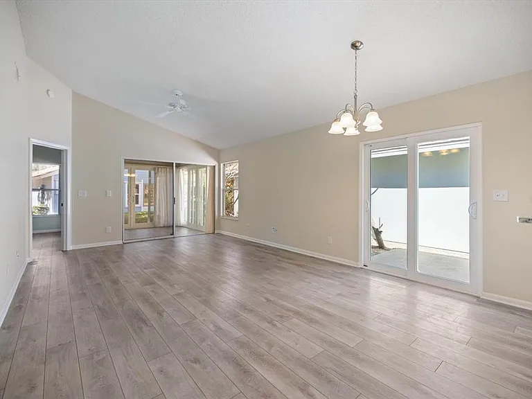 856 Chatham Dr #856 — Photo 10