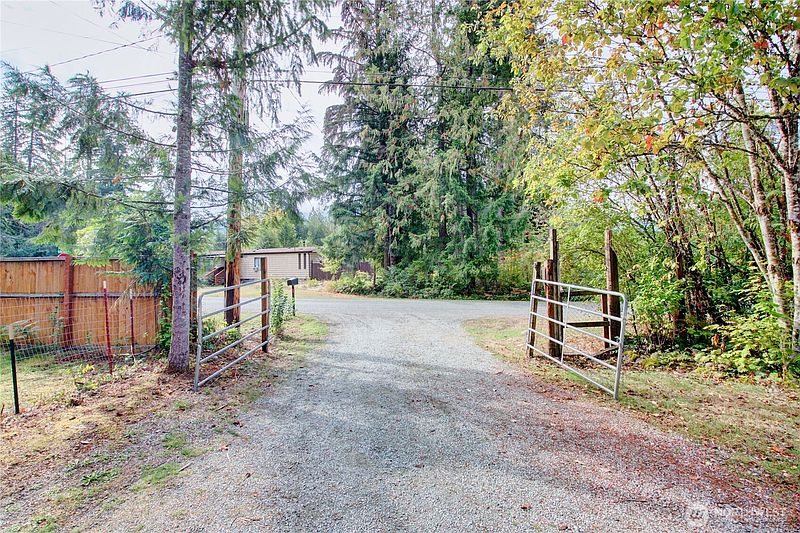 2nd image of 46221 Baker Drive