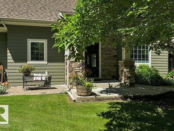 5th image of 115 Crystal Springs Dr