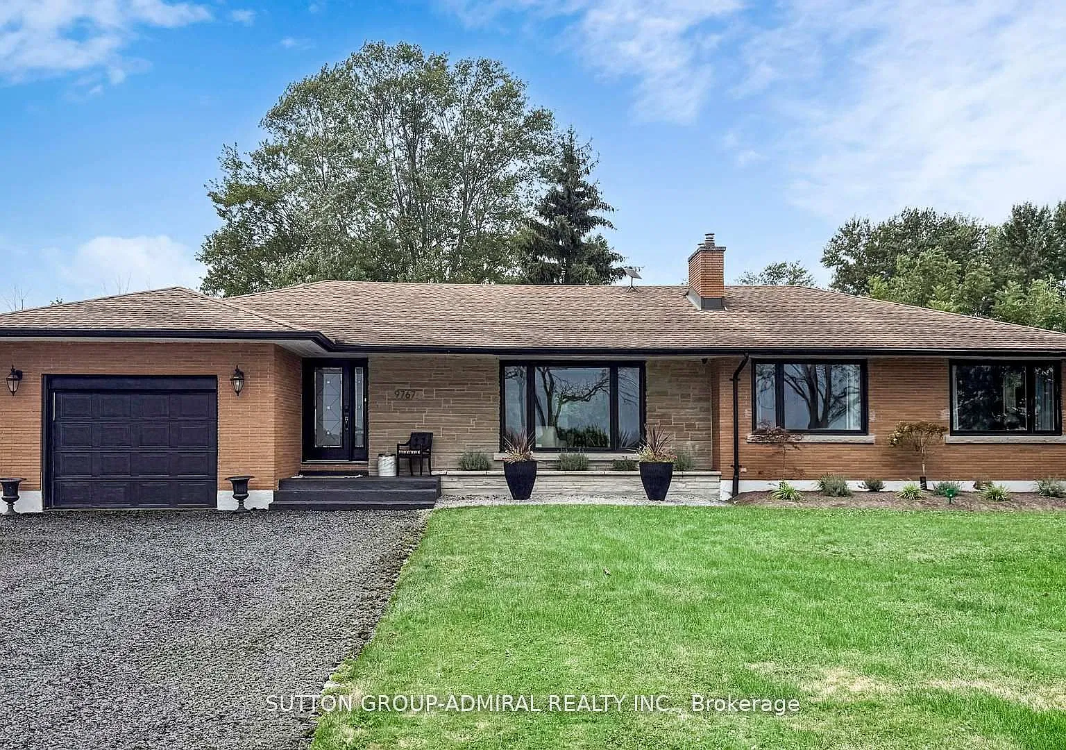 3 bed, $2,600 — Photo 1
