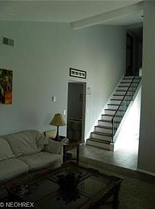 4th image of 107 Lee Ct