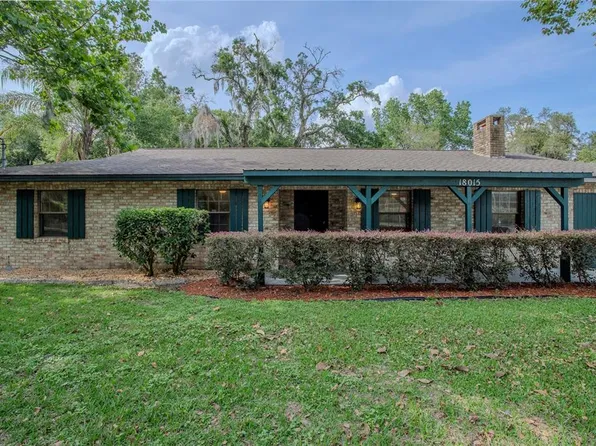 18015 Palm St, Umatilla, FL 32784