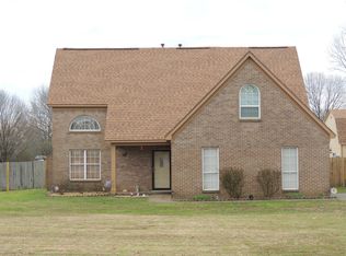 4085 Rollin Oaks Dr, Horn Lake, MS 38637
