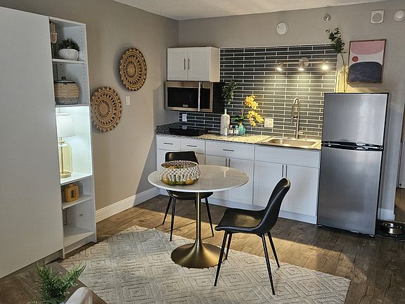 Example of a model unit.