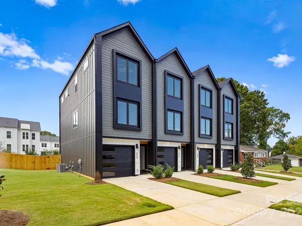 216 Mattoon St, Charlotte, NC 28216