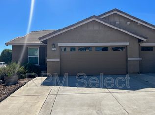 8716 W Wing Dr, Elk Grove, CA 95758