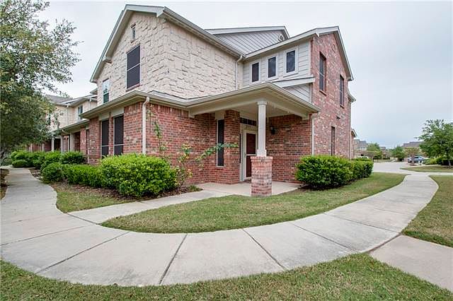 1st image of 2737 Olympic Park Dr