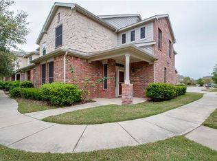 2737 Olympic Park Dr, Grand Prairie, TX 75050