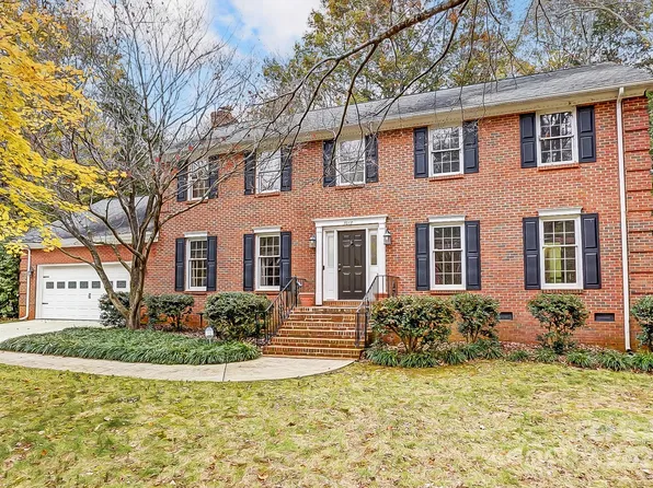 7018 Leaves Ln, Charlotte, NC 28213
