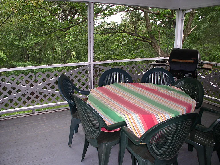 24 Circle Rd — Photo 16