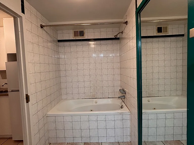 6913 Forest Ave #1 — Photo 9