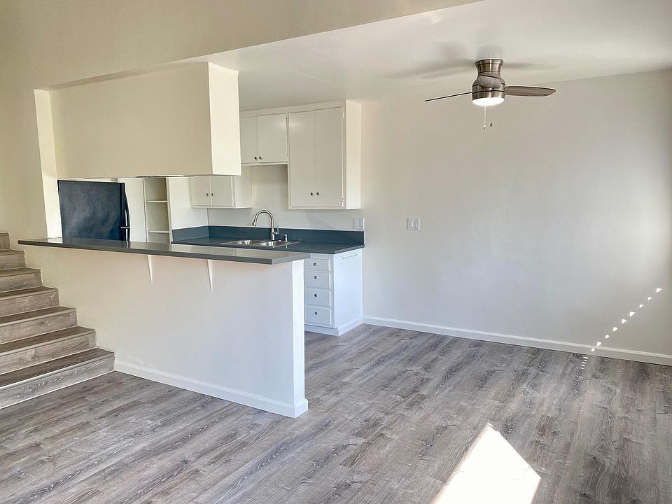 1st image of 1425 N Los Robles Ave #16