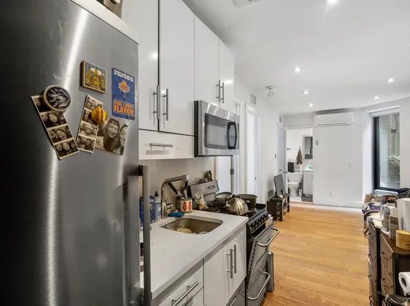 210 Rivington St, New York, NY