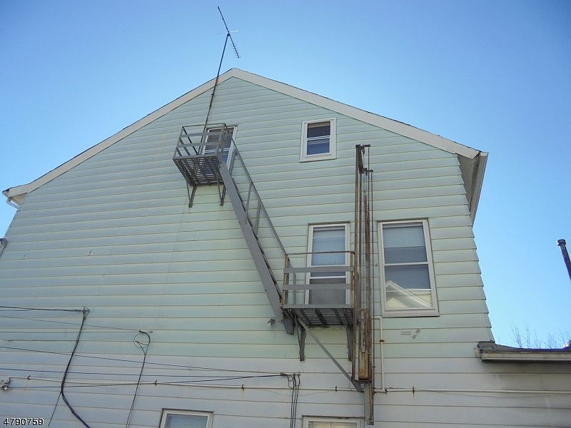 33 Elberon Ave Paterson NJ Zillow