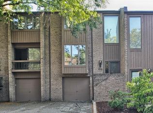 532 Dogwood Ct, Pittsburgh, PA