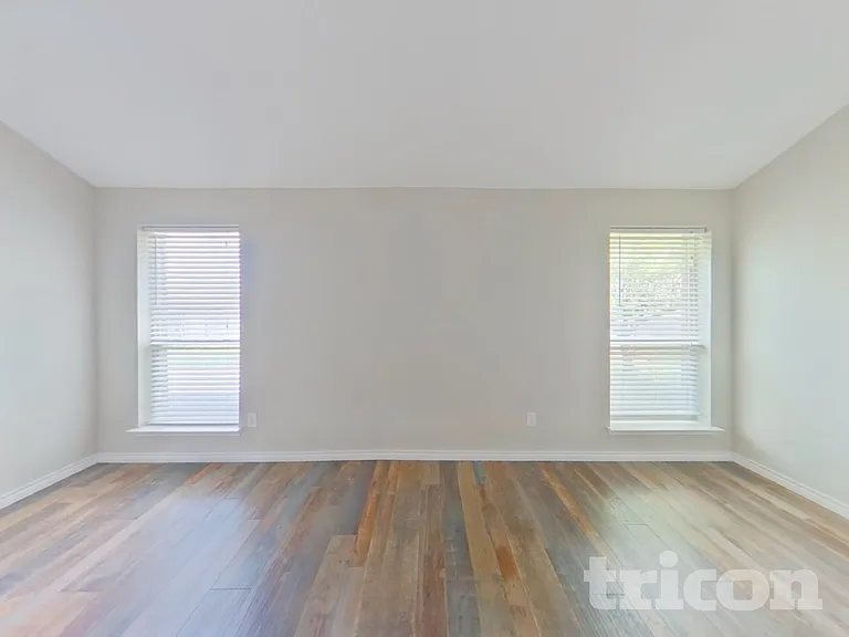 157 Spring Hollow Dr — Photo 9